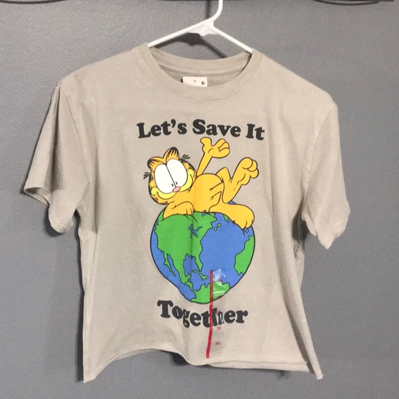 Garfield Tops - 5 for $35 Garfield Graphic Crop Top sz XS NWT